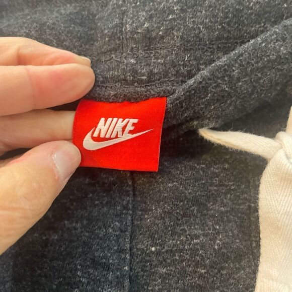 Nike gray vintage Just do it zipup jacket and capri joggers jacket/med, pants/sm - Picture 15 of 16